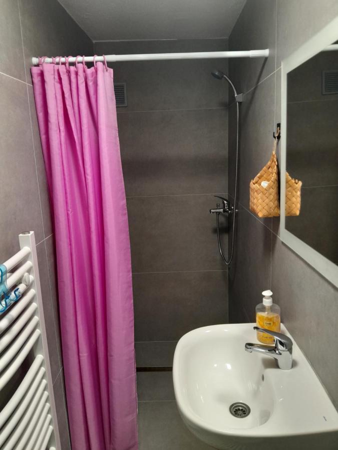 Apartmani Bet Gradacac 1 Maj Broj 24 Exteriör bild