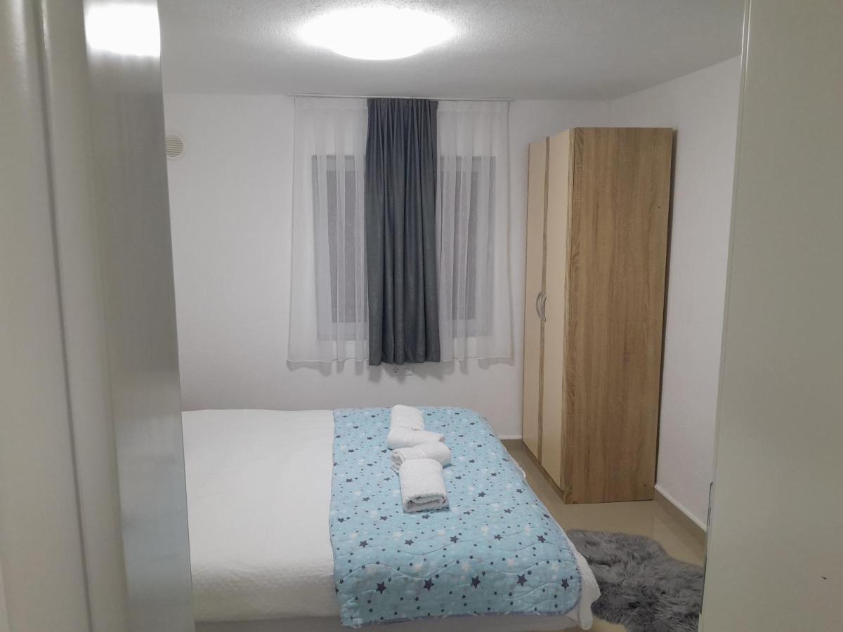 Apartmani Bet Gradacac 1 Maj Broj 24 Exteriör bild